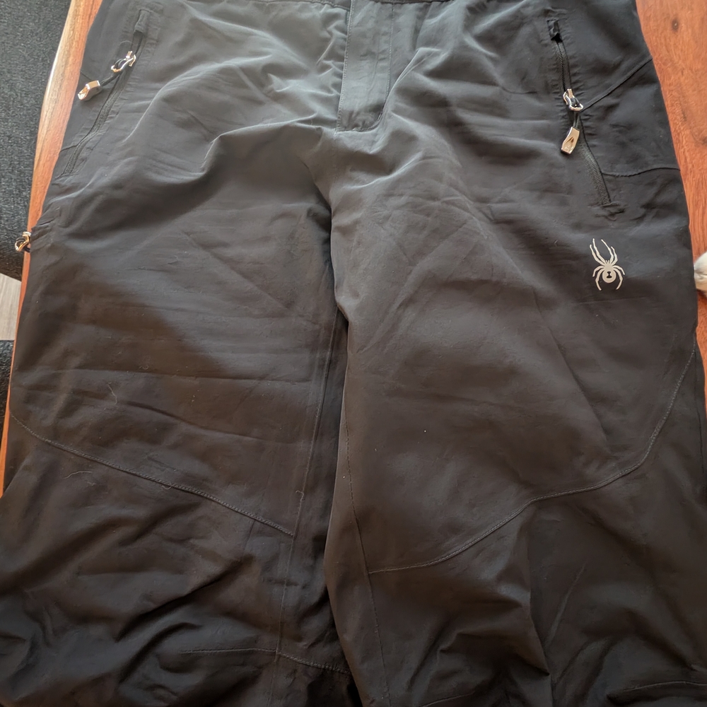 Black Spyder Cargo Shorts